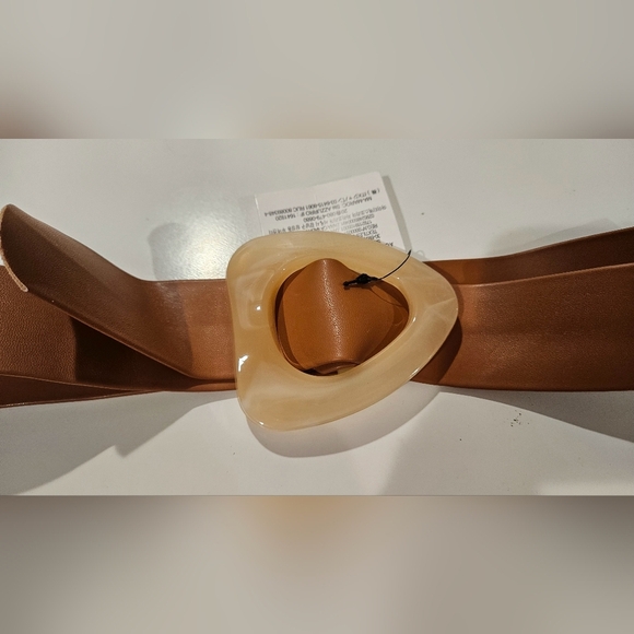 Faux leather tan wrap belt with cream acrylic buckle. NWT - Picture 3 of 5